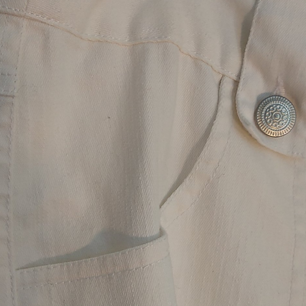 Ruby Rd. Retro Capris - Picture 4 of 6